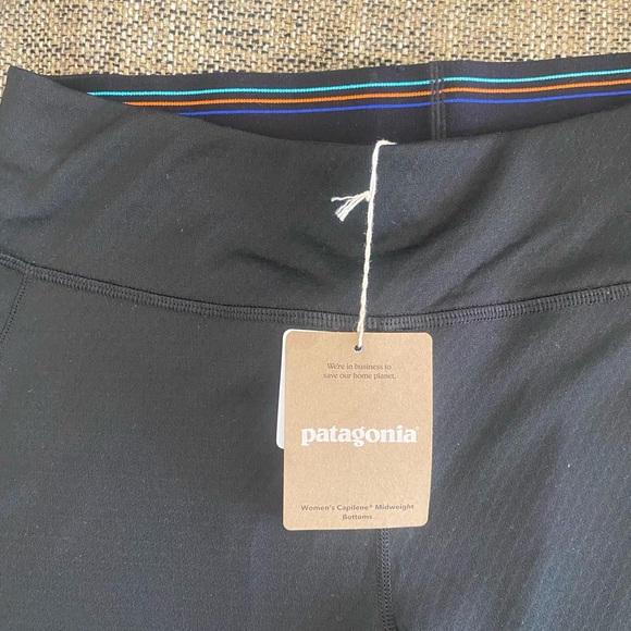 NWT Patagonia Women’s Capilene Midweight Bottom S Black - Picture 9 of 11
